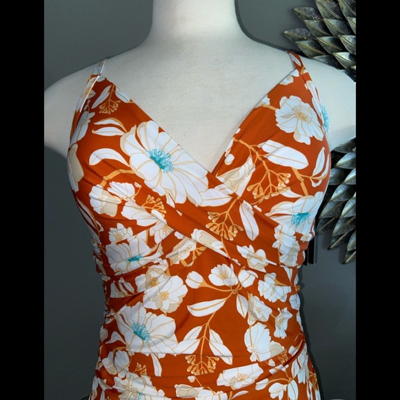 JANTZEN women’s Swimwear - Picture 1 of 14